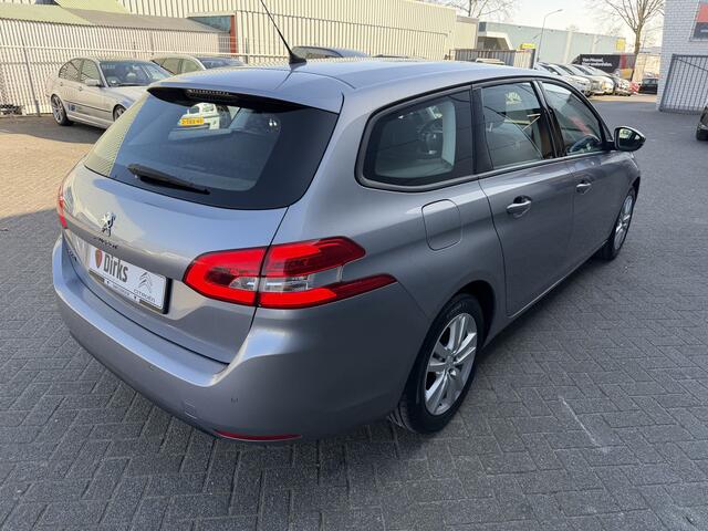 Peugeot 308 SW 110pk Allure (Automatische Airco - Navigatie - Parkeersensoren - Apple Carplay - Lichtmetalen velgen)