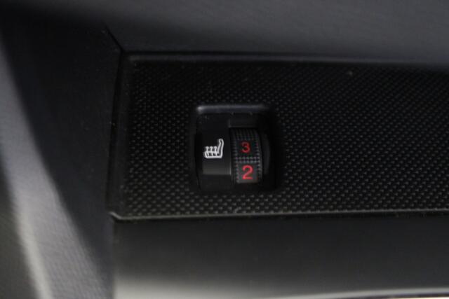 Peugeot 308 SW 1.2 PureTech Blue Lease GT |Pano|Massage|