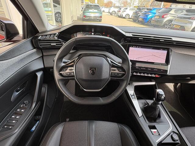 Peugeot 308 1.2T 130pk Allure | Achteruitrijcamera | Navigatie | Climate Control | Privacy Glass | Lichtmetalen velgen | Cruise Control