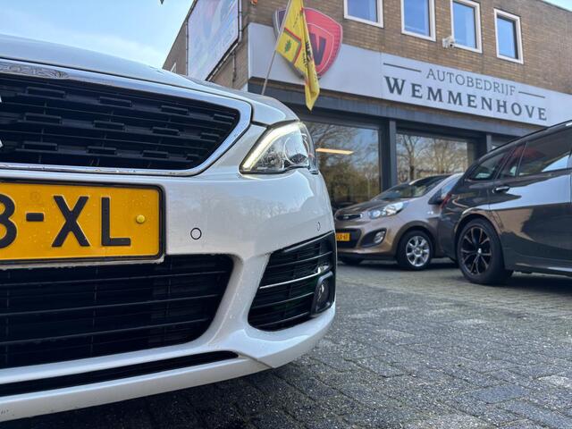 Peugeot 308 SW 1.2 PureTech Blue Lease Active