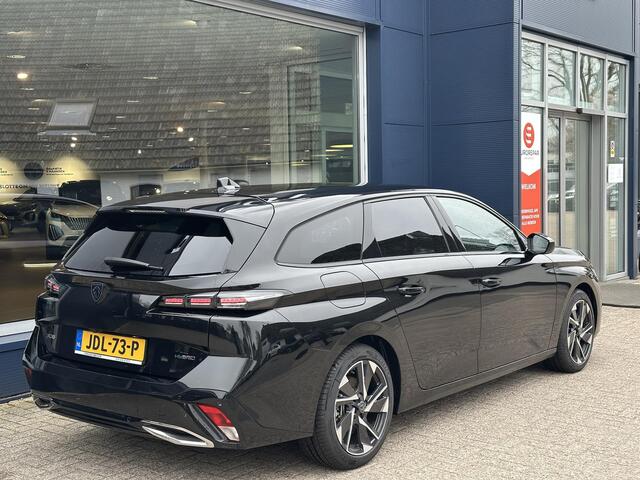 Peugeot 308 SW 1.6 Plug-in Hybrid 180 Allure Avantage | Automaat | Demonstratie Auto met tot 8 Jaar Garantie | AGR Stoel | 360 Graden Camera | Navigatie | Dodehoek Detectie | Stoel & Stuur Verwarming | 1450 KG Trekvermogen |Draadloze Telefoonlader | Keyless Entry | C