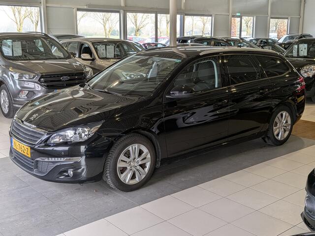 Peugeot 308 SW 1.2 PureTech Blue Lease Executive Panoramadak, Airco, Cruise Control, Stuurbekrachtiging