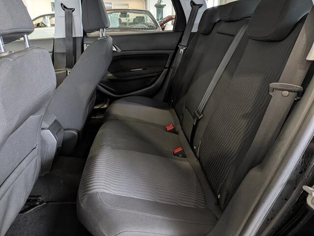 Peugeot 308 SW 1.2 PureTech Blue Lease Executive Panoramadak, Airco, Cruise Control, Stuurbekrachtiging