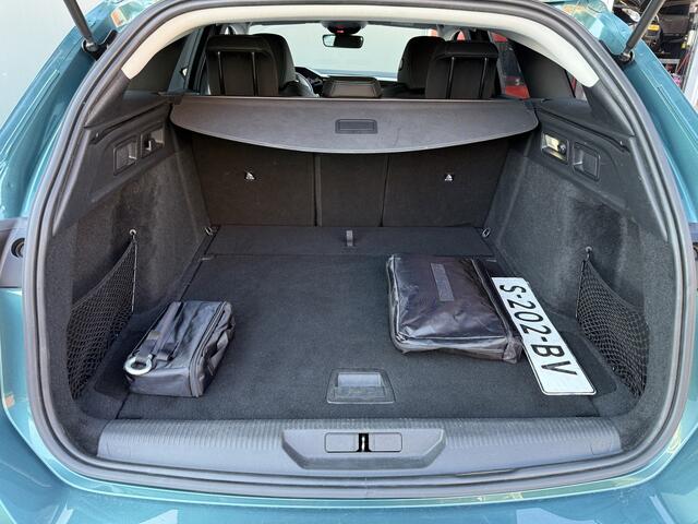 Peugeot 308 SW BWJ 2023 1.2 131 PK PureTech Allure TREKHAAK | FULL LED | HALF LEDER | KEYLESS | 360 CAMERA | CARPLAY + ANDROID | NAVI | CLIMA | CRUISE | LMV | PDC