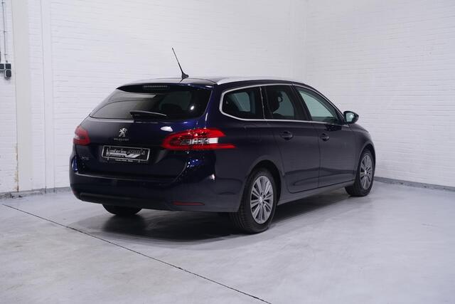 Peugeot 308 SW 1.2 PureTech Blue Lease Premium NAP Navi Clima Panodak Camera Leder/stof