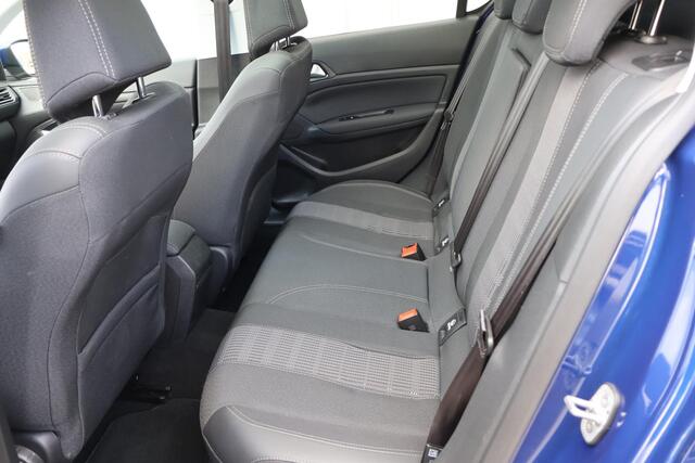 Peugeot 308 1.2 PureTech Blue Lease Premium