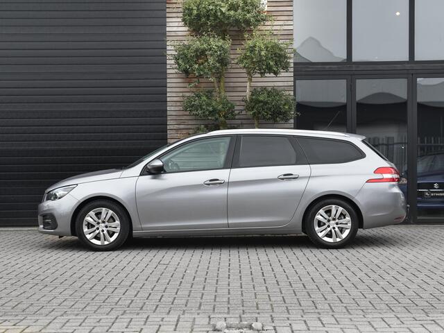 Peugeot 308 SW 1.2 PureTech Blue Lease Executive Leren bekleding Panoramadak Cruise Clima