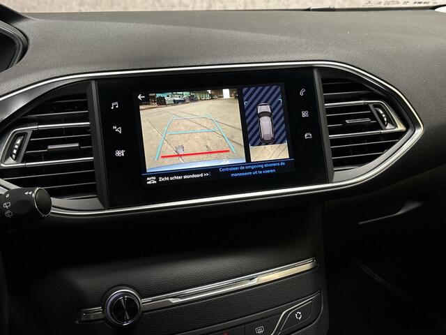 Peugeot 308 SW 1.2 PureTech Allure Sport Automaat (VIRTUAL COCKPIT, APPLE CARPLAY, LEDER, KEYLESS, SPORTSTOELEN, ADAPTIVE CRUISE, 360 CAMERA, NIEUWSTAAT)