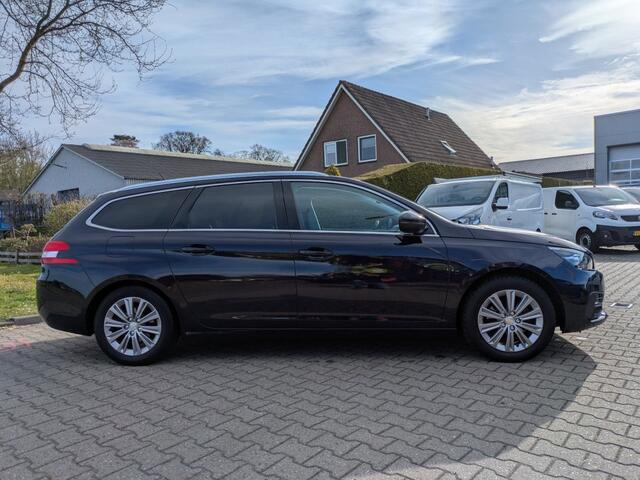 Peugeot 308 1.2 PureTech Blue Lease Premium I Nieuwe distributie I Adaptive cruise I Pano I Trekhaak I Dealeronderhouden