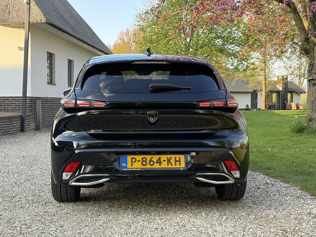 Peugeot 308 130PK Automaat, Black Edition, Carplay*Nieuwstaat*
