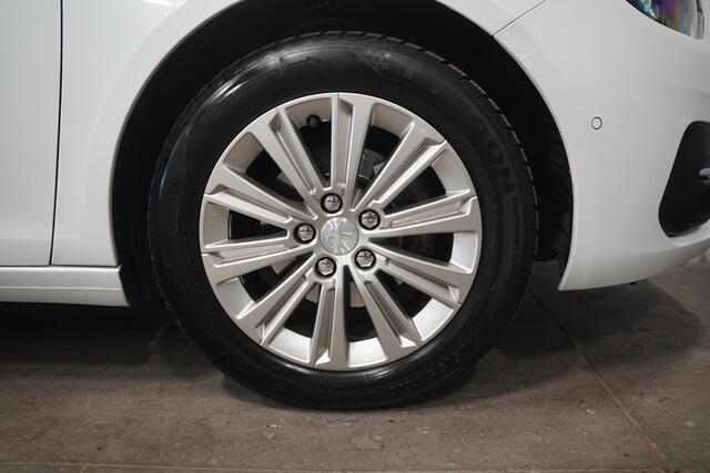 Peugeot 308 SW 1.2 PureTech Allure | Stoelverwarming | Navi | Parkeersensoren | All-season