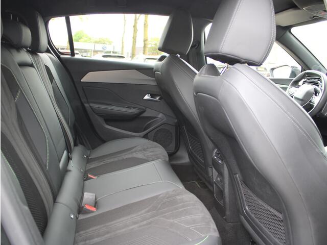 Peugeot 308 1.6 Plug-in Hybrid 180 GT | Navi / Camera / Climate