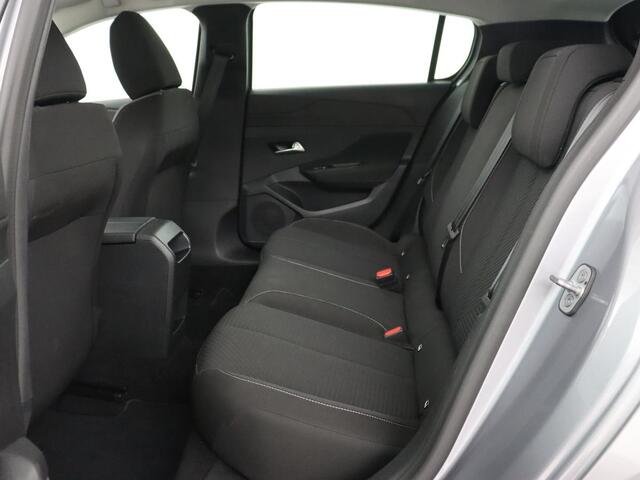 Peugeot 308 1.6 Plug-in Hybrid 180 Active Pack Business | SOH 95,4% | Carplay | Full LED | Cruise control | Parkeerhulp | Climate control | Digital Cockpit | PHEV