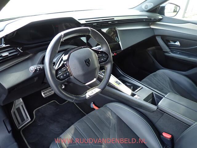 Peugeot 308 1.2 PureTech GT / CARPLAY / CAMERA / ACC / KEYLESS