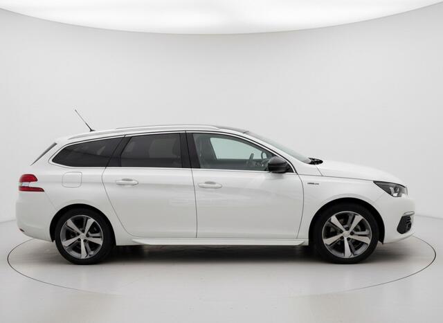 Peugeot 308 1.5 BLUEHDI BLUE LEASE GT-LINE, PANO, TREKHAAK, CARPLAY