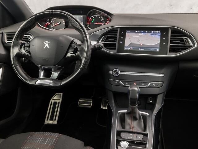 Peugeot 308 SW 1.2 PureTech GT-line 131Pk Automaat (PANORAMADAK, APPLE CARPLAY, GROOT NAVI, KEYLESS, CAMERA, SPORTSTOELEN, GETINT GLAS, TREKHAAK, NIEUWE APK, NIEUWSTAAT)