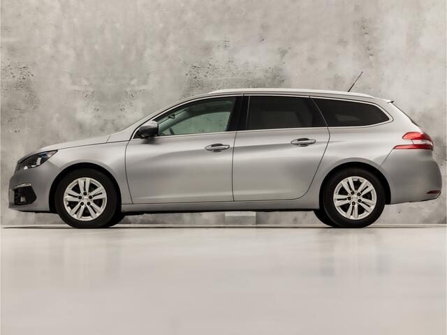 Peugeot 308 SW 1.2 PureTech Premium Sport Automaat 131Pk (PANORAMADAK, APPLE CARPLAY, GROOT NAVI, LEDER, 360 CAMERA, SPORTSTOELEN, CRUISE, KEYLESS, NIEUWE APK, NIEUWSTAAT)