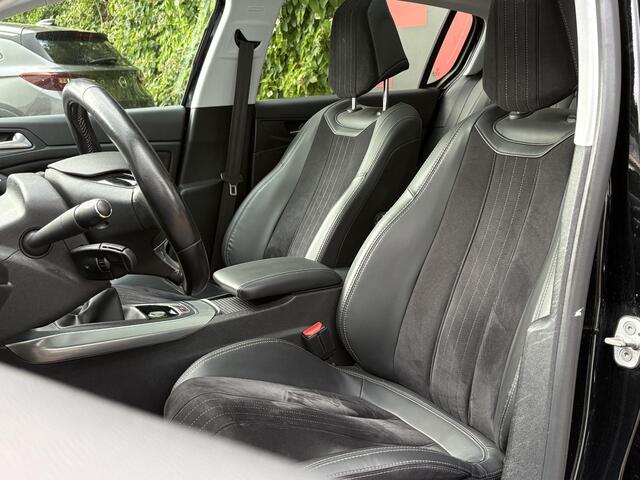 Peugeot 308 1.2 PureTech Allure - Navigatie - Climate Controle - Parkeersens V+A met Camera