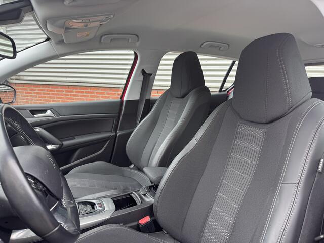Peugeot 308 1.2 PureTech Allure | 1e Eigenaar | Dealer Onderhouden | Verkleuring in lak | Nette auto
