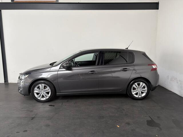 Peugeot 308 1.2 PureTech Blue Lease Executive. Pano+Trekhaak!