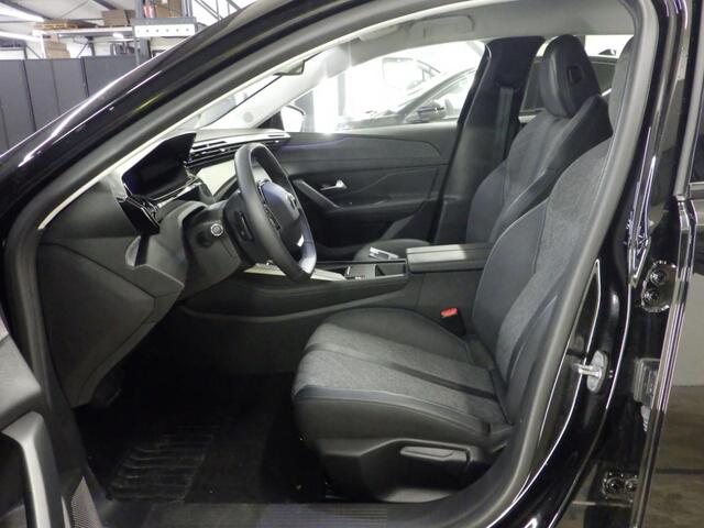 Peugeot 408 130pk Allure Pack 130 EAT8 Automaat|Navigatie|Camera