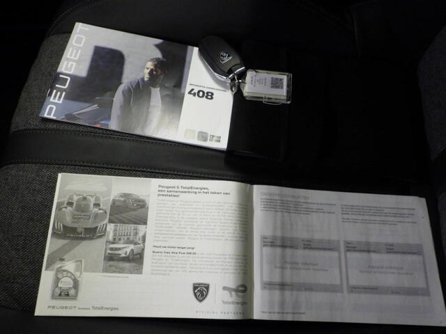 Peugeot 408 130pk Allure Pack 130 EAT8 Automaat|Navigatie|Camera