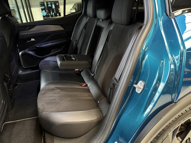 Peugeot 408 1.6 HYbrid GT 225pk EAT8 First Edition ACC, Massage, Leder/alcantara