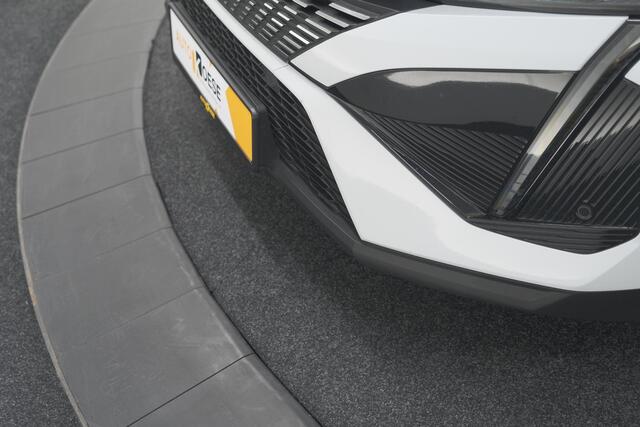 Peugeot 408 Hybrid 136 e-DCS6 Allure | 360 Camera | Navigatie