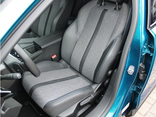 Peugeot 408 1.2 PT Allure Pack 130pk EAT8 Automaat | Camera/Stoelverwarming/Adaptive