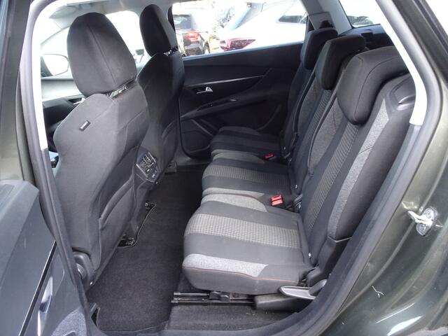 Peugeot 5008 1.2 PureTech Executive 7-Pers