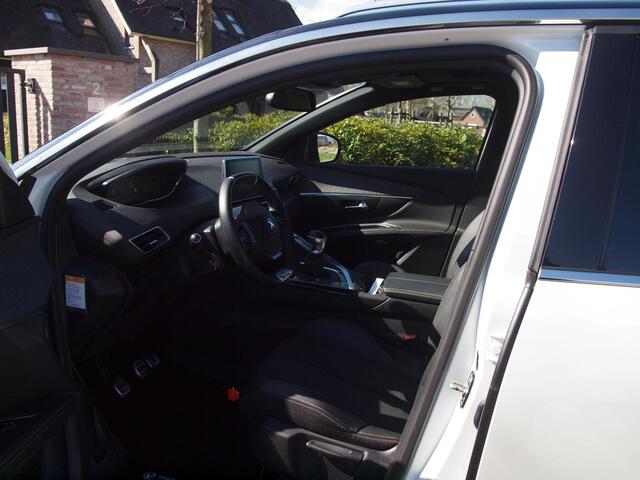 Peugeot 5008 1.2 PureTech Blue Lease GT-Line | Panoramadak | Camera | Apple Carplay | Cruise Control | Apple Carplay |