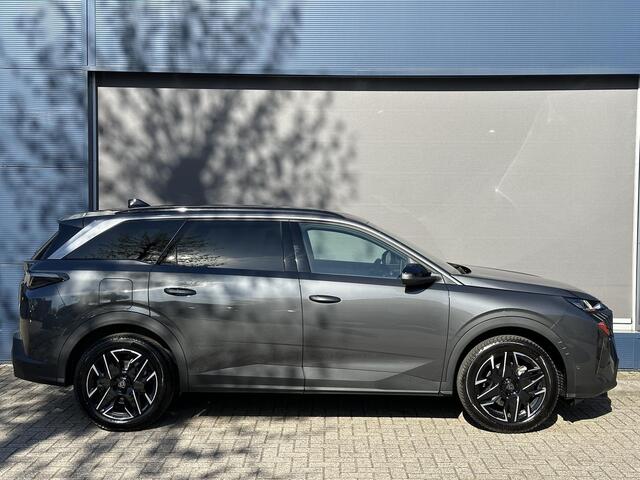 Peugeot 5008 1.2 Hybrid 145 Allure | Demo van 2025 | Afneembare Trekhaak | AGR Stoelen | Pack Vision | 360-graden Camera | Adaptieve Cruise Control | Full-LED Koplampen | 7-Persoons | Stoelverwarming | Pack Navigatie | All Season Banden.