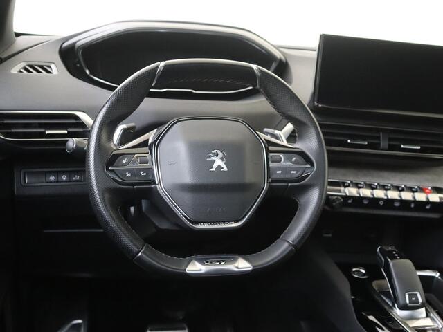 Peugeot 5008 1.2 PureTech 130 GT Automaat | Panoramadak | Leder/Alcantara | Stoelverwarming | Camera