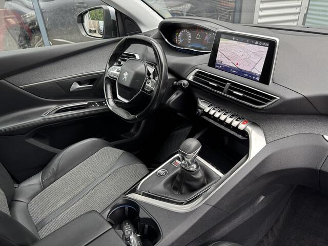 Peugeot 5008 1.2 PureTech Allure 7 Persoons Clima Navi 360 Camera Pano Led