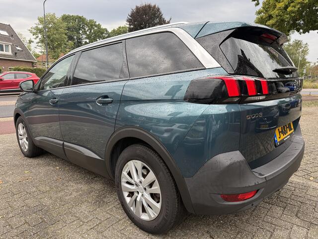 Peugeot 5008 130pk PT Executive Aut. 7p., Camera | Navi & CarPlay