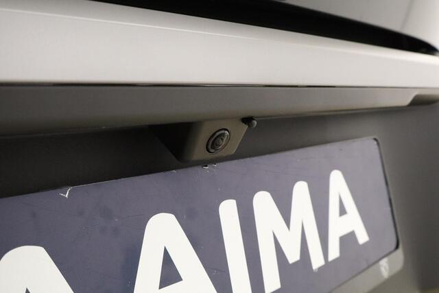 Peugeot 5008 1.2 Hybrid 145 Allure | AUTOMAAT | 7-Zits | Stoelverwarming Voor | Climate Control Voor & Achter | Navigatie | Draadloos Apple Carplay & Android Auto | Keyless Entree |