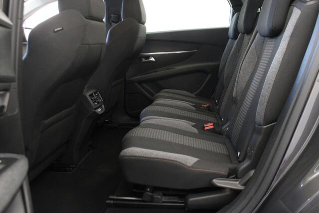Peugeot 5008 1.2 PureTech Active Pack Business |Navi|Carplay|