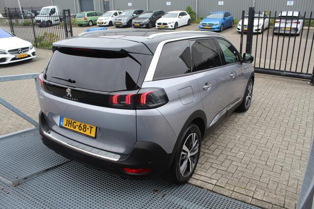 Peugeot 5008 1.2 PureTech Active Pack Business 7 Zitplaatsen/Navigatie/Climate Control/Multifunctioneel Stuur/Bluetooth/Cruise Control/Parkeersensoren/Elektrische achterklep/Privacy glass/Camera/Keyless/Dode hoek waarschuwing buitenspiegels/Digital dash