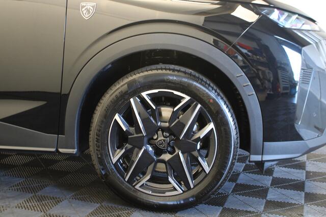 Peugeot 5008 1.2 Hybrid 145 GT |Pano|