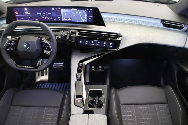 Peugeot 5008 1.2 Hybrid 145 GT |Pano|