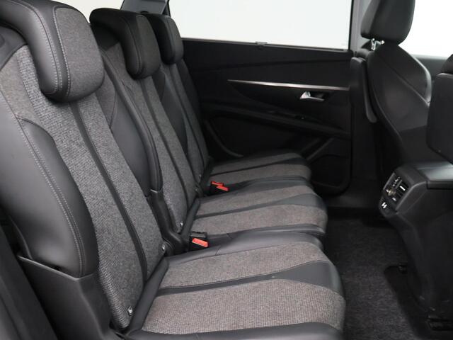 Peugeot 5008 1.2 PT 130 PK 7-PERS. *NW DISTRIBUTIE* + TREKHAAK |ADAPTIVE CRUISE | MASSAGE | CAMERA | 19 INCH LMV