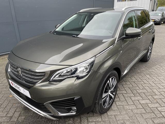 Peugeot 5008 130pk Road Trip (Elektrisch Schuifdak - Elektrische klep - Keyless Entry - Camera - Apple Carplay - Navigatie - Automatische Airco)