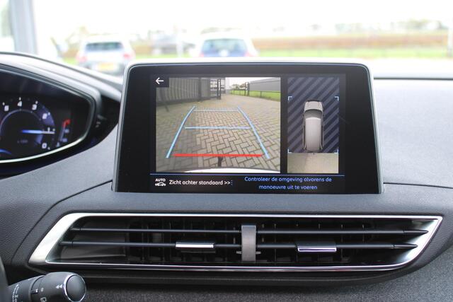 Peugeot 5008 1.2 PureTech Premium Avantage 7P/Trekhaak/Pano/N.A.P.