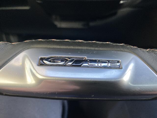 Peugeot 5008 1.2 PureTech Blue Lease GT-Line 7 persoons | Panorama dak | Apple/Android Auto