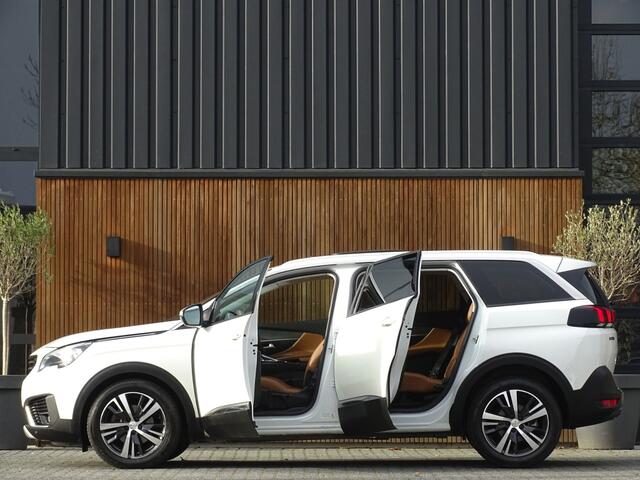 Peugeot 5008 1.6 e-THP 165PK automaat / BL. Premium / leder / LED *NAP*
