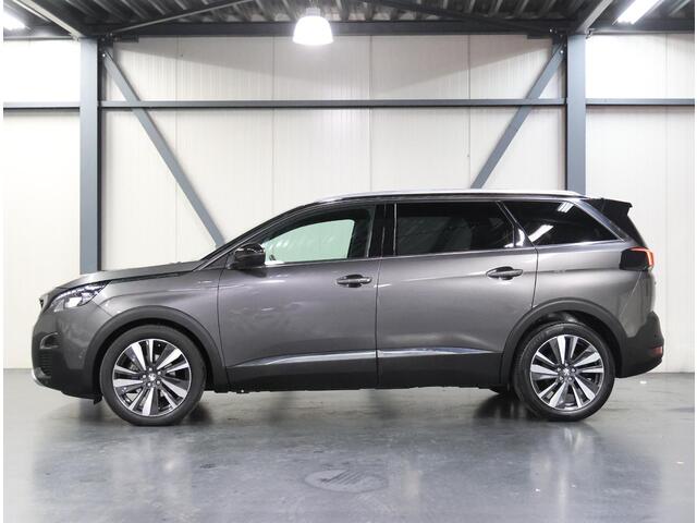 Peugeot 5008 130PK HDI GT-Line | AppleCarPlay/AndroidAuto | Cruise Control | Climate Control | Camera | Schuifkanteldak | 7 PERSOONS! | Navigatie | Isofix | Parkeersensoren | FULL LED | Two-Tone |