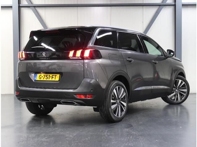 Peugeot 5008 130PK HDI GT-Line | AppleCarPlay/AndroidAuto | Cruise Control | Climate Control | Camera | Schuifkanteldak | 7 PERSOONS! | Navigatie | Isofix | Parkeersensoren | FULL LED | Two-Tone |
