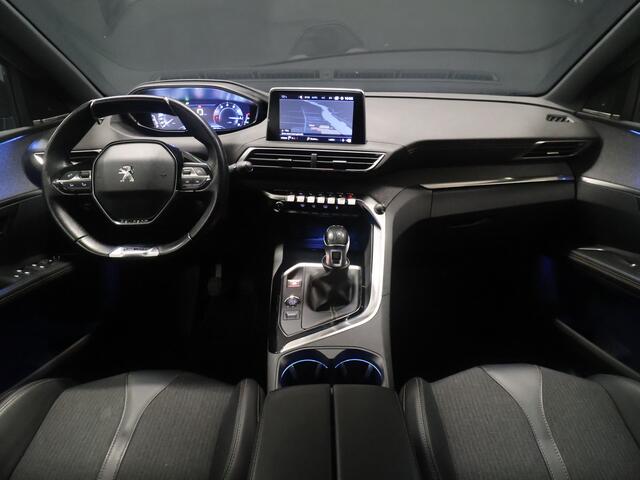 Peugeot 5008 1.2 PureTech Blue Lease GT-Line [TREKHAAK, SCHUIFKANTELDAK, APPLE CARPLAY, ANDROID AUTO, FOCAL, CRUISE CONTROL, ACHTERUITRIJCAMERA, PDC V+A, SFEERVERLICHTING, ELEKTRISCHE ACHTERKLEP, NIEUWSTAAT]