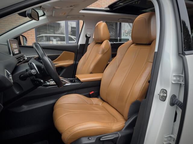 Peugeot 5008 1.2 AUT8 ALLURE 131PK 7PERS PANODAK LEDER NAVI CAMERA APPLE-CARPLAY LED LMV PDC