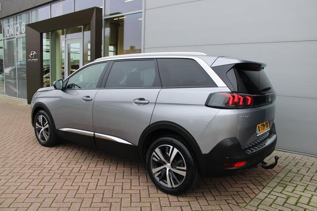 Peugeot 5008 1.2 PureTech 130pk Blue Lease Allure Automaat 7-zits Airco Navi Camera Carplay Dealer onderhouden